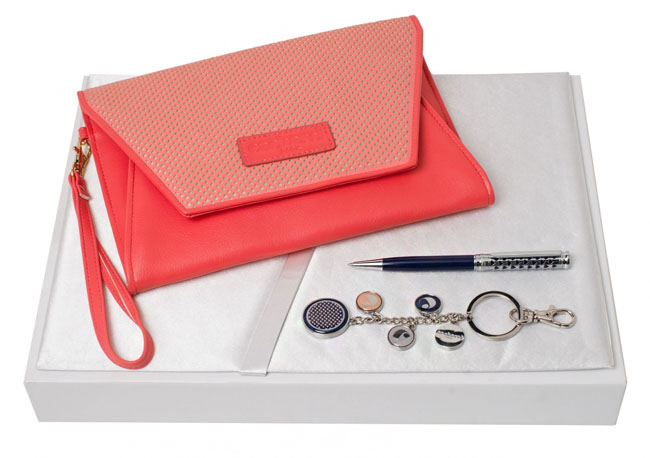 CPBKO401 seturi Cacharel de posete cu pix si breloc de lux poza 1