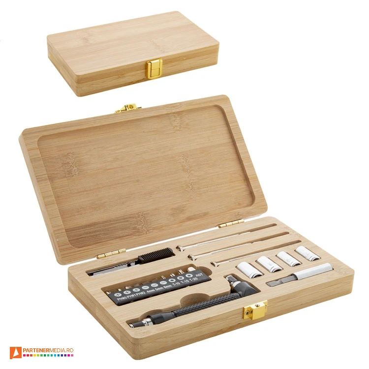 truse de scule cu surubelnite chei si cutter ap800470 truse de scule cu surubelnite chei si cutter ap800470 poza 1