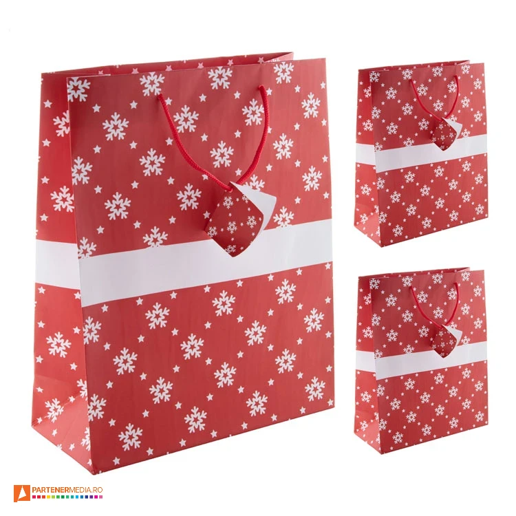 Pungi promotionale mari pentru cadouri, cu design de Craciun si burduf de 12 cm pungi mari de cadou din hartie laminata cu design de craciun ap808763