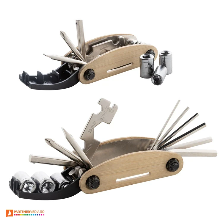 Unelte multifunctionale cu maner din lemn de bambus si 14 functii incluse unelte promotionale multifunctionale ap874034
