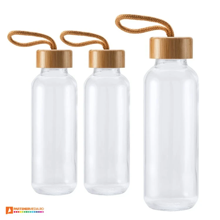 Sticle promotionale transparente cu capacitate de 450 ml si capac din lemn de bambus sticle promotionale transparente de 450 ml cu capac din lemn md4020