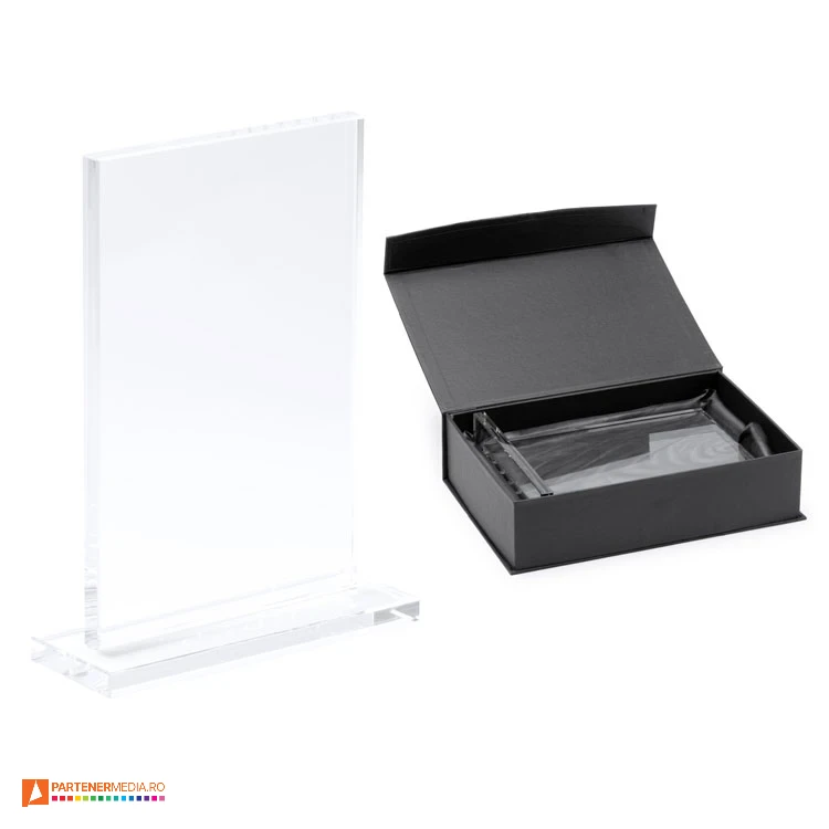 trofee promotionale din sticla cu forma dreptunghiulara pr1705 trofee promotionale din sticla cu forma dreptunghiulara pr1705 poza 1