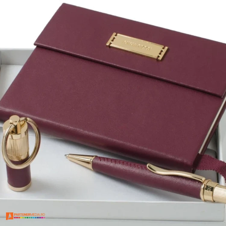 RPBNU407 carnetele Nina Ricci cu pixuri si stickuri USB de 8GB