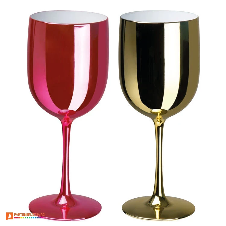 pahare cu picior si design clasic din plastic 82479
