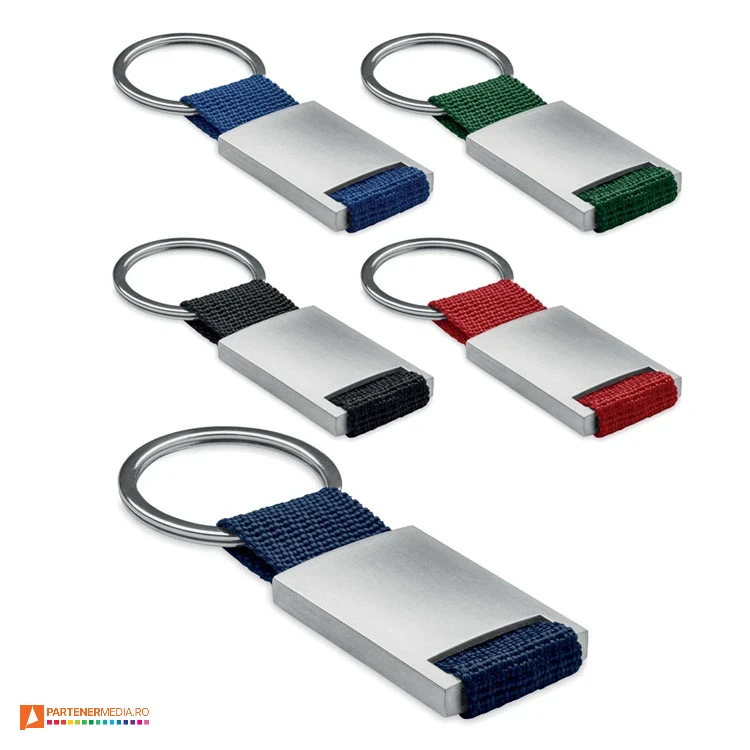 brelocuri metalice promotionale cu banda textila colorata it3020 poza 1