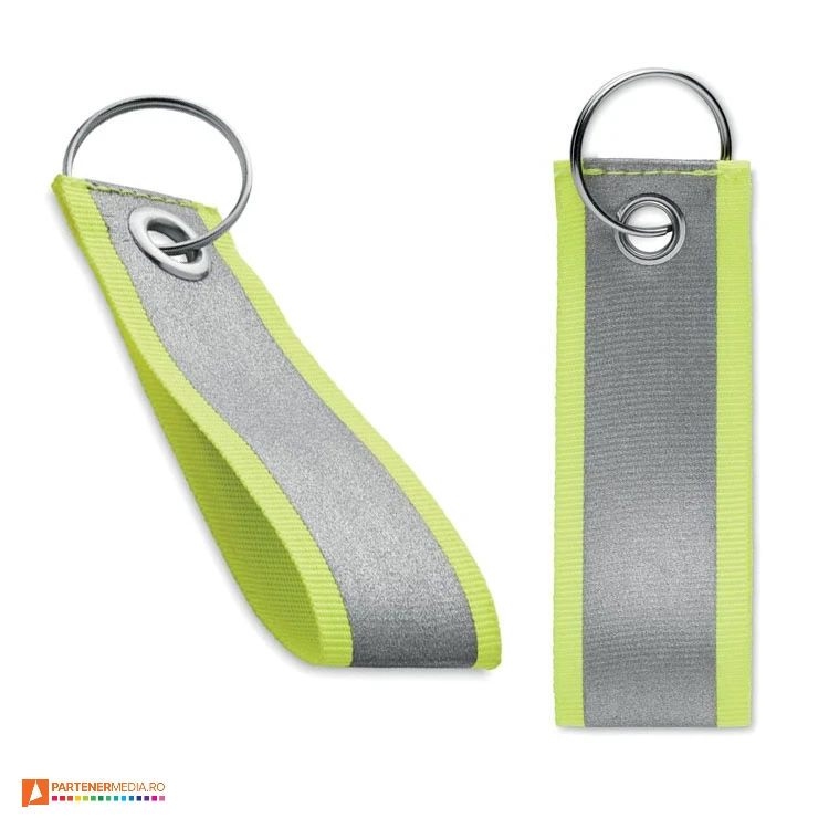 Brelocuri cu curea reflectorizanta si inel metalic pentru chei brelocuri promotionale reflectorizante mo2104