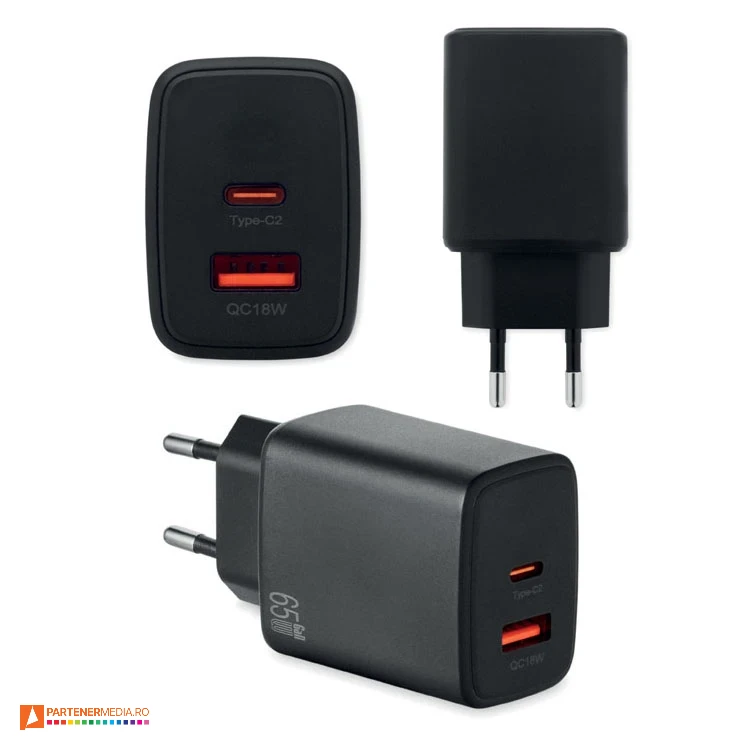 incarcatoare de prinza cu port usb a si usb c de 65w mo2979