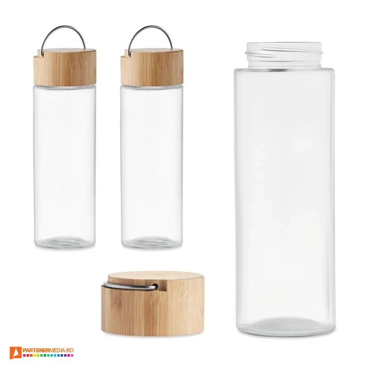 Stricle promotionale transparente cu capac din lemn de bambus cu maner metalic pliabil sticle de 500 ml cu capac din lemn cu agatatoare pliabila mo6413