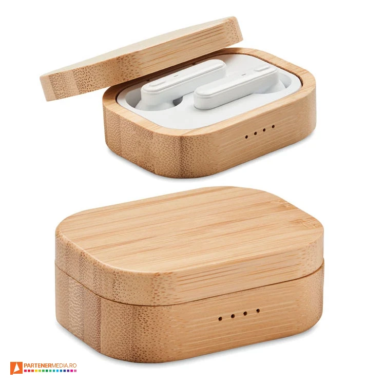 casti audio wireless cu statie de incarcare din lemn mo6780
