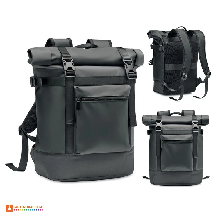Rucsacuri cu inchidere rolltop din PVC cu buzunar frontal mare si baza intarita rucsacuri promotionale din pvc cu inchidere rolltop mo6939