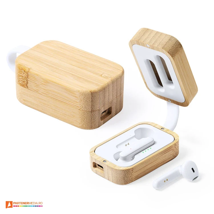 casti audio earphones cu statie din lemn de bambus 6808