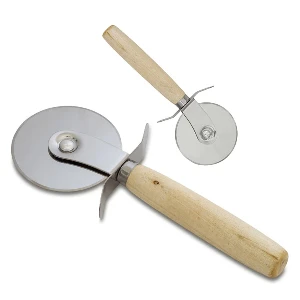 cutite de pizza cu maner lung din lemn r17161