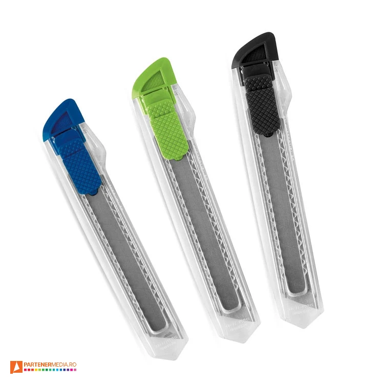 Cuttere promotionale transparente cu mecanism de blocare si element colorat cuttere promotionale transparente cu buton colorat 94510